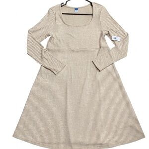 Old‎ Navy Beige Maternity Ribbed Knit Long Sleeve Dress Size Medium